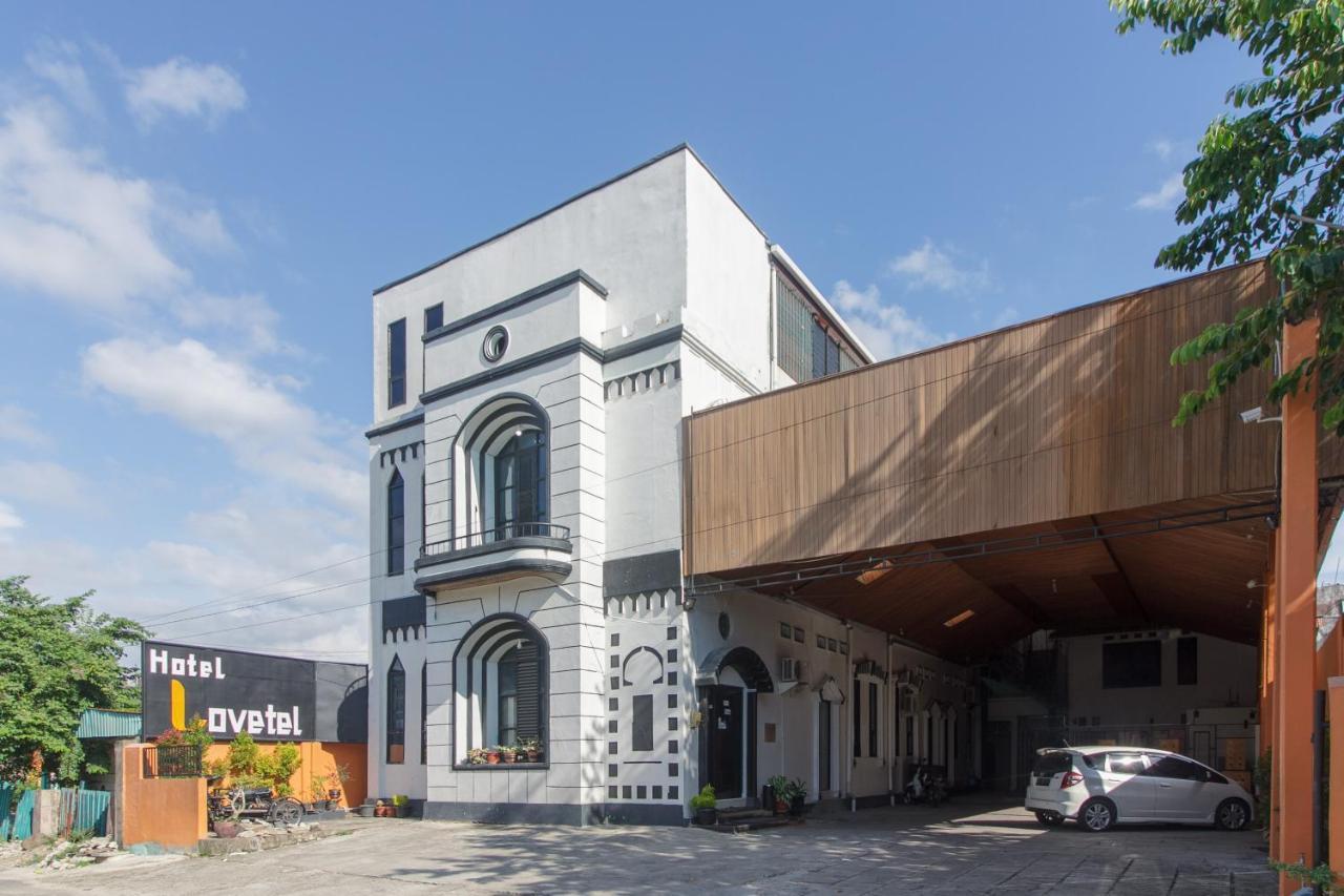 Hotel Reddoorz Near Jalan Sudirman Padang Extérieur photo